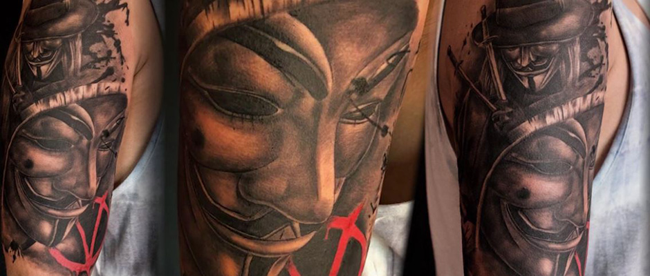 Tatuaje de V de Vendetta